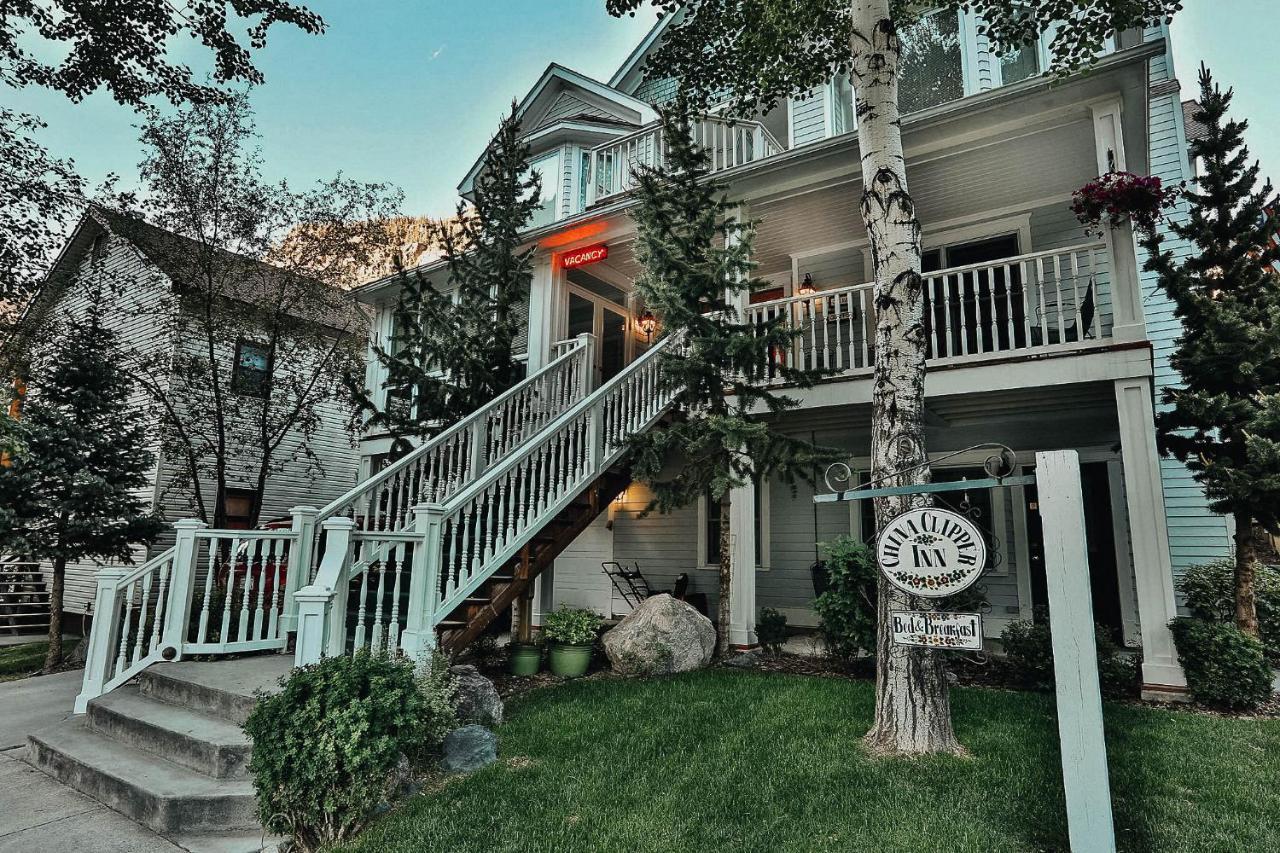 China Clipper Inn (Adults Only) Юрей Екстериор снимка