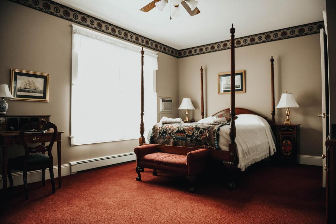 China Clipper Inn (Adults Only) Юрей Екстериор снимка