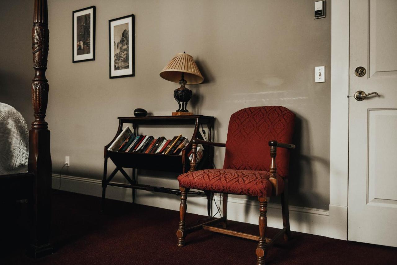 China Clipper Inn (Adults Only) Юрей Екстериор снимка