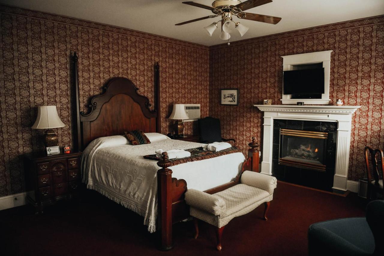 China Clipper Inn (Adults Only) Юрей Екстериор снимка