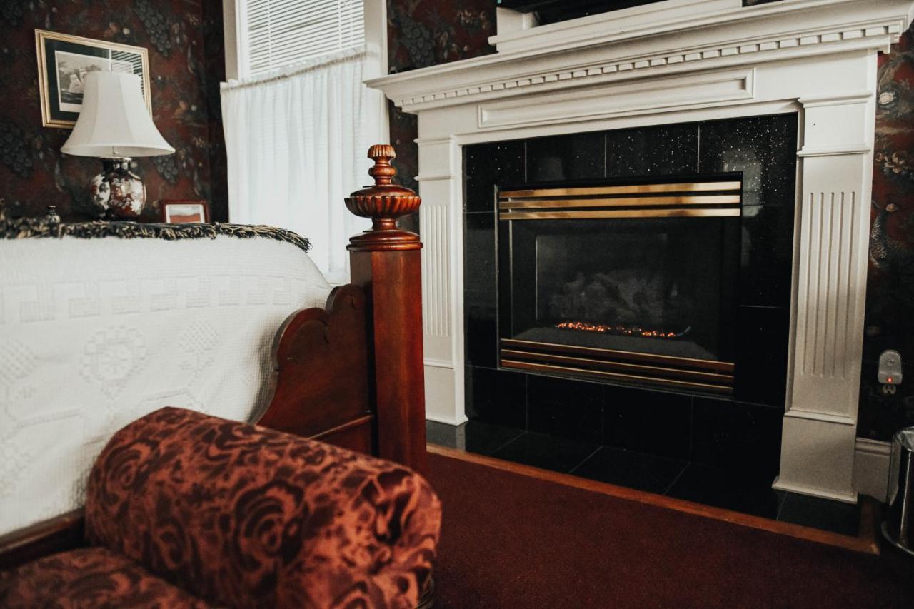 China Clipper Inn (Adults Only) Юрей Екстериор снимка