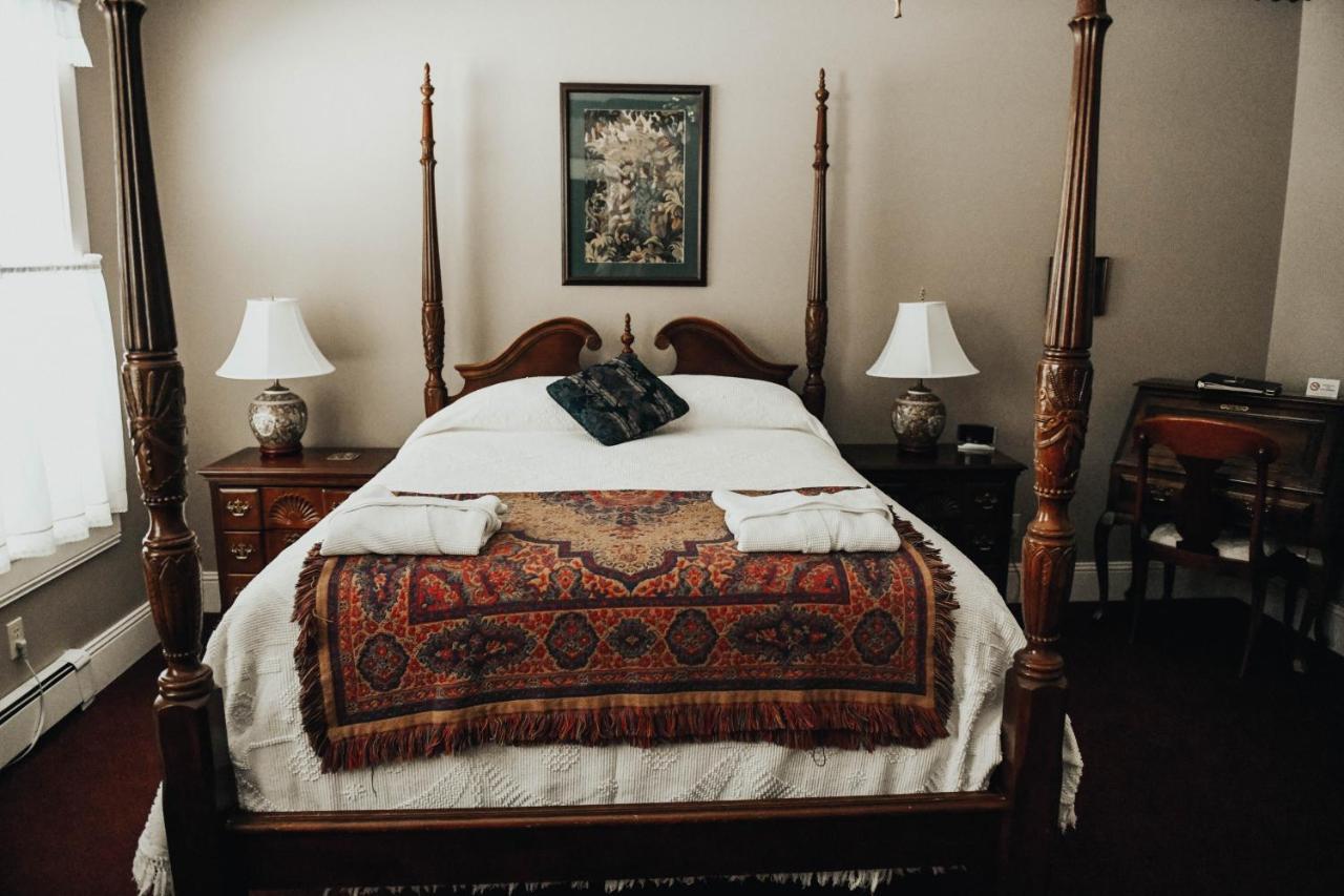 China Clipper Inn (Adults Only) Юрей Екстериор снимка