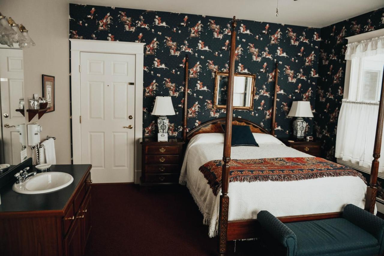 China Clipper Inn (Adults Only) Юрей Екстериор снимка