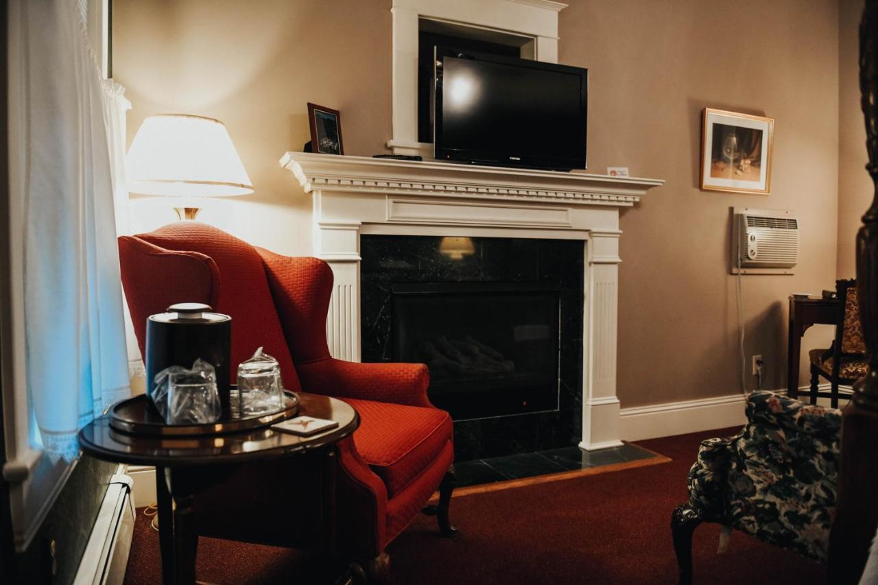 China Clipper Inn (Adults Only) Юрей Екстериор снимка