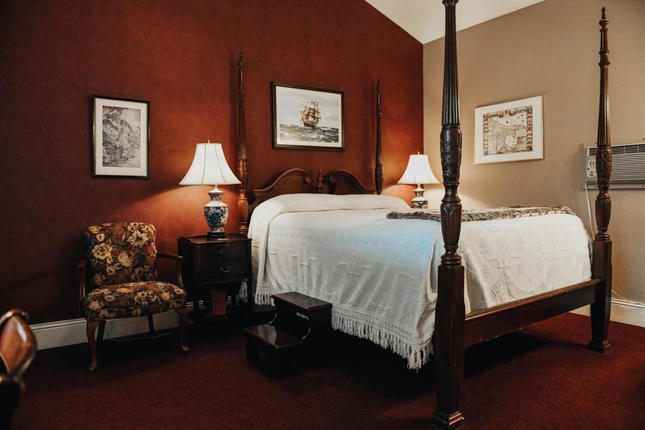 China Clipper Inn (Adults Only) Юрей Екстериор снимка